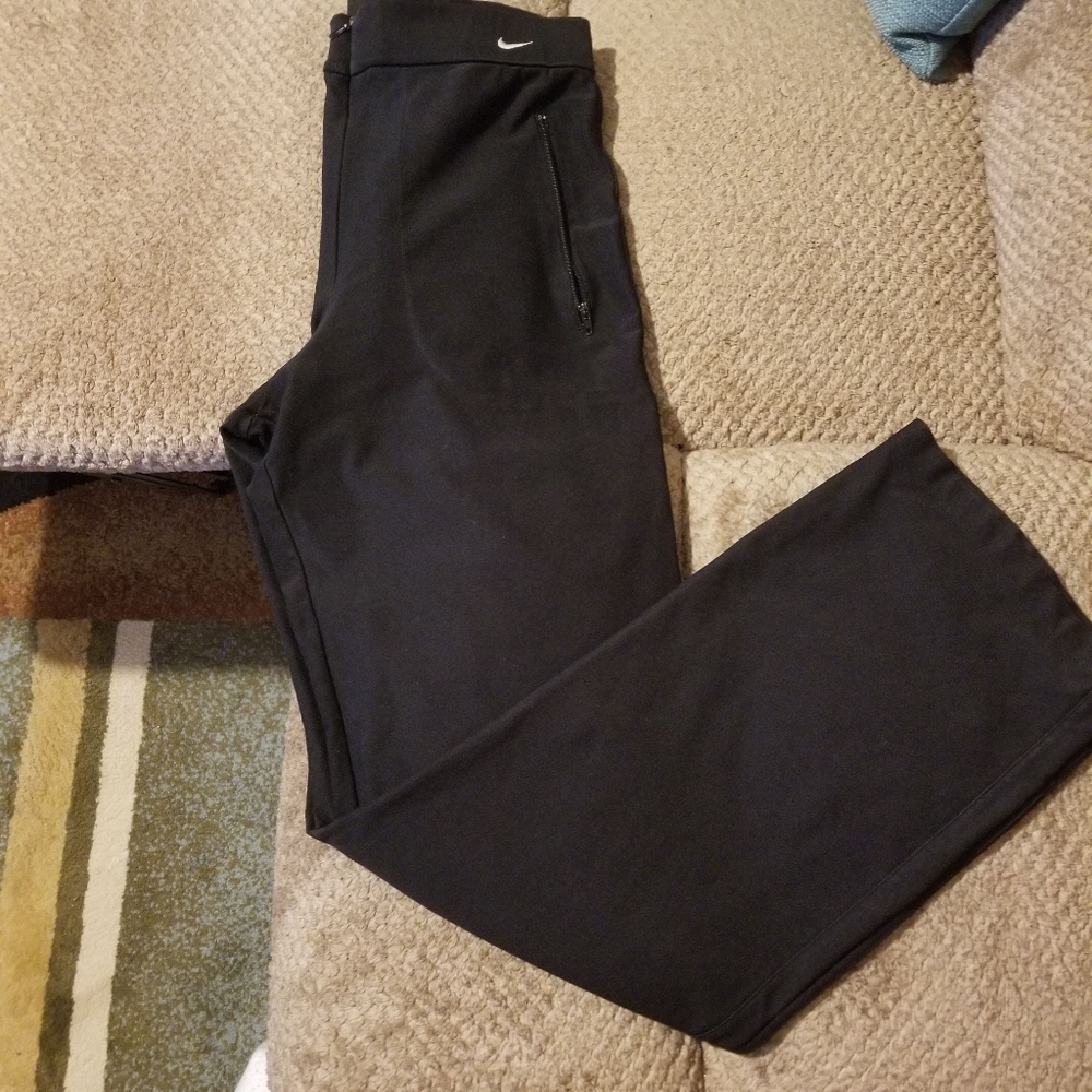 Nike Women's Black Wide Leg Pants M Slacks Pull On